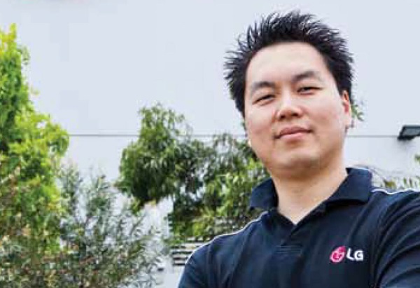 LG worker