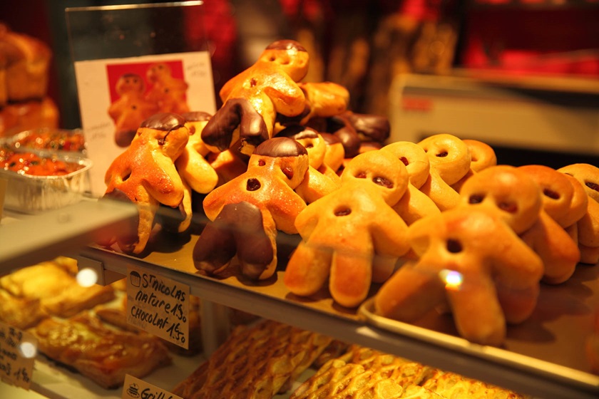 Image of gingerbread man taken using EF 24-70mm f/2.8L II USM