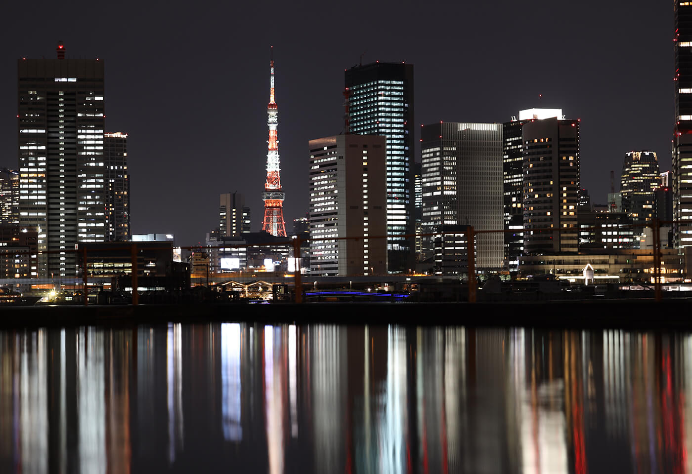 Image of cityscape taken at night with RF 100mm f/2.8L Macro IS USM macro lens